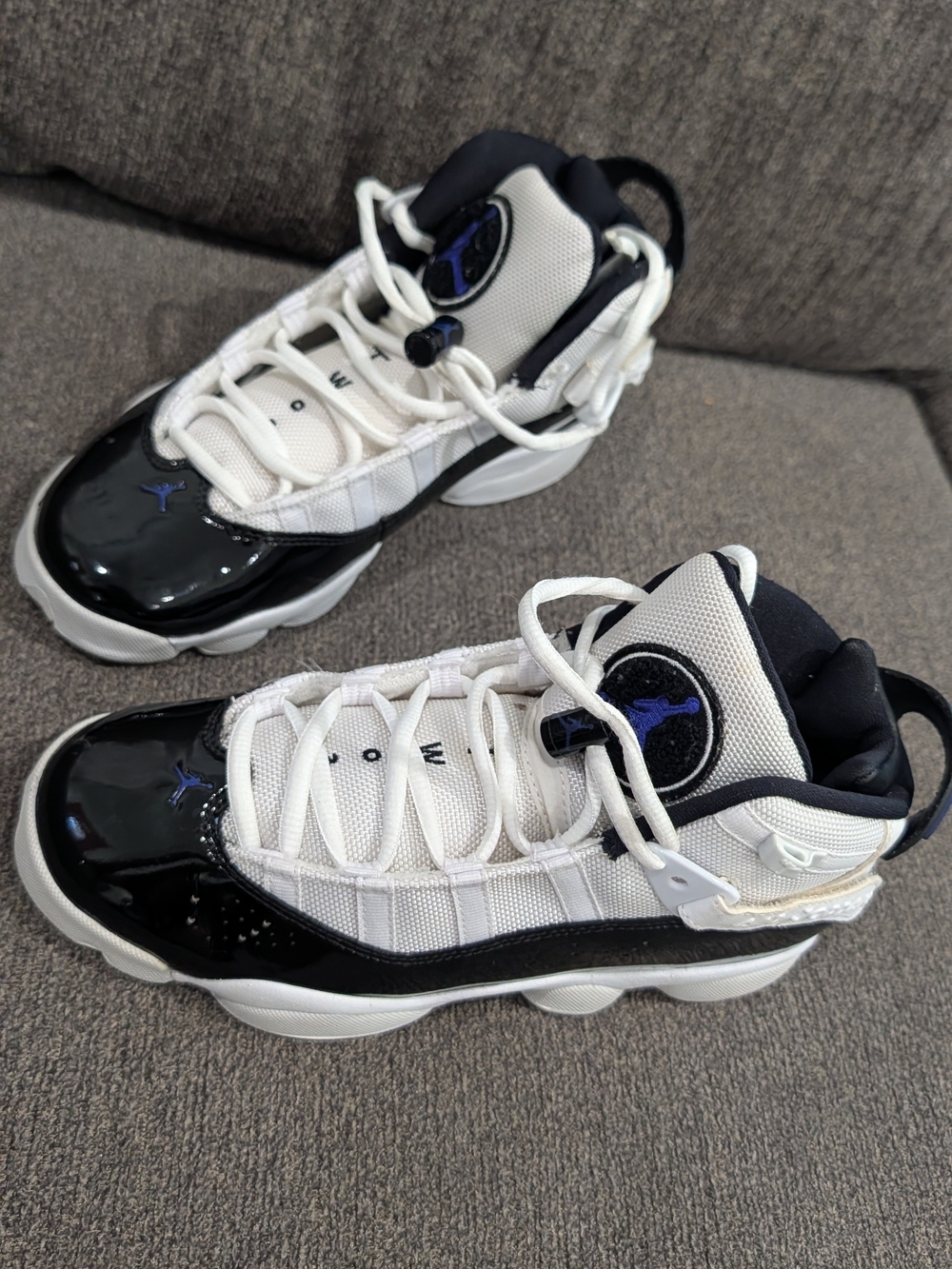 Jordan Retro White/Black with Blue Accents - Picture 2 of 10